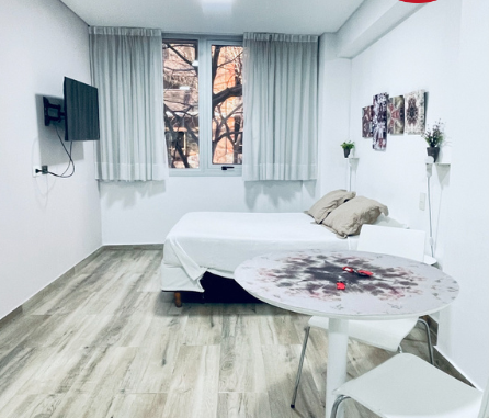 Monoambiente en Nuñez super luminoso – REF. 2A