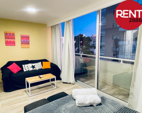 Depto en zona River con balcón – REF. A5D1