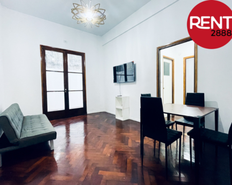 Amplio PH con patio interno zona Hosp. Italiano – REF. ZPega